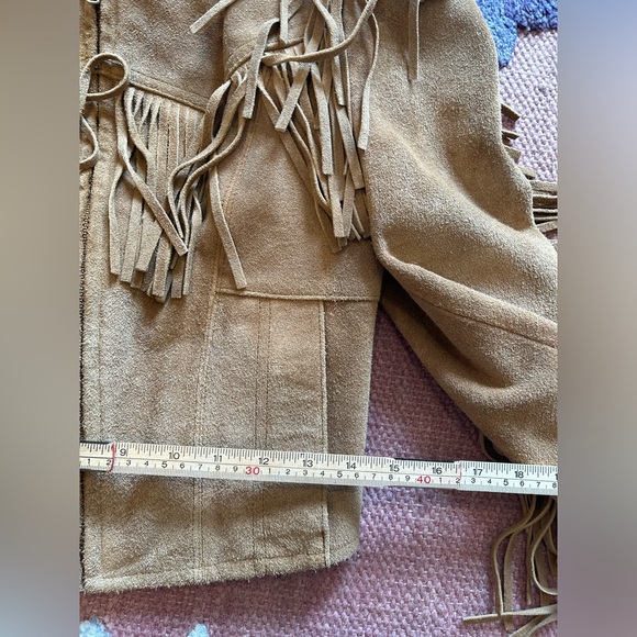 Vintage Berman’s Fringe Suede Leather Jacket - Picture 5 of 7